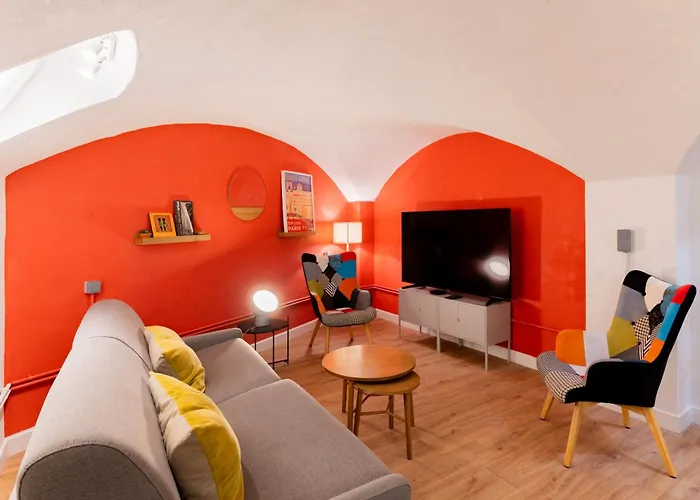Saint Germain Sartre Apartment