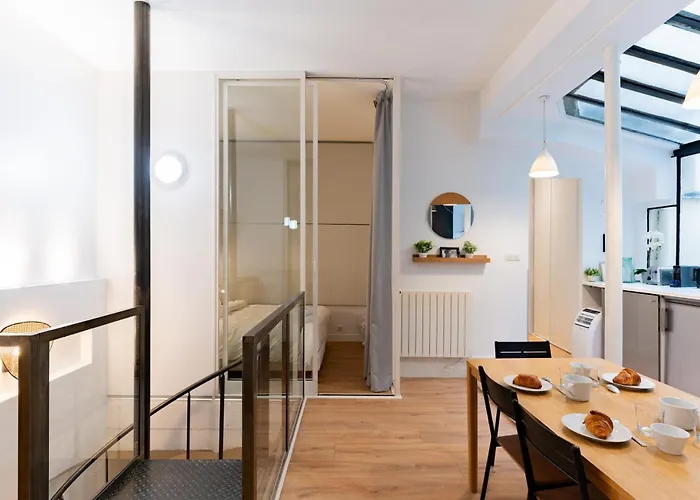 Saint Germain Sartre Apartment